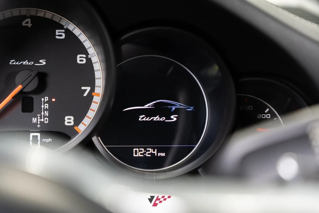 2017 Porsche 991 Turbo S - Image 27 of 31