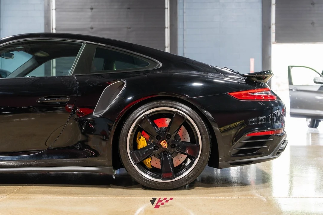 2017 Porsche 991 Turbo S - Image 10 of 31