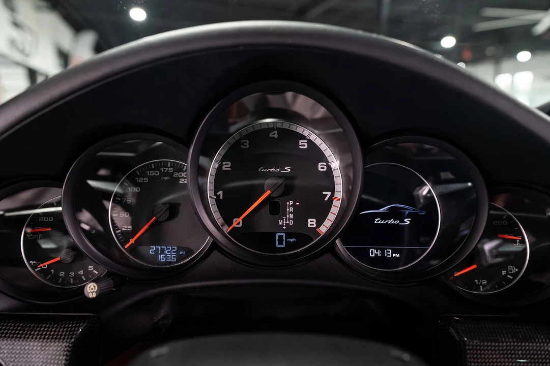 2017 Porsche 991 Turbo S - Image 13 of 31