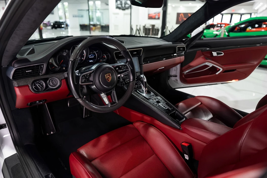 2017 Porsche 991 Turbo S - Image 9 of 31