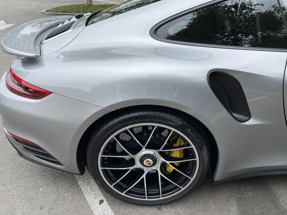 2017 Porsche 991 Turbo - Image 18 of 31