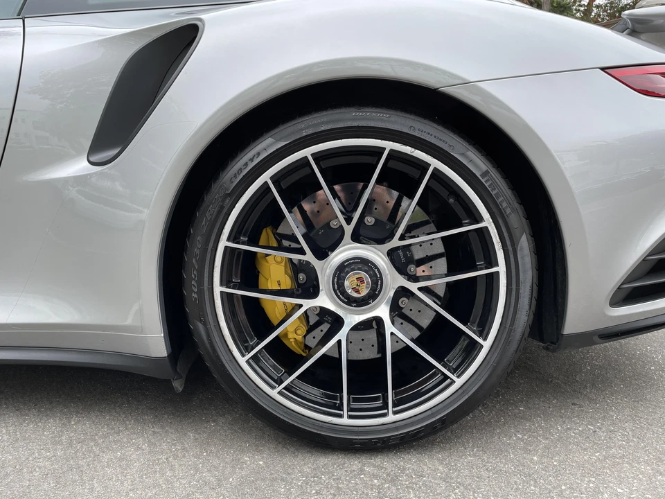 2017 Porsche 991 Turbo - Image 29 of 31