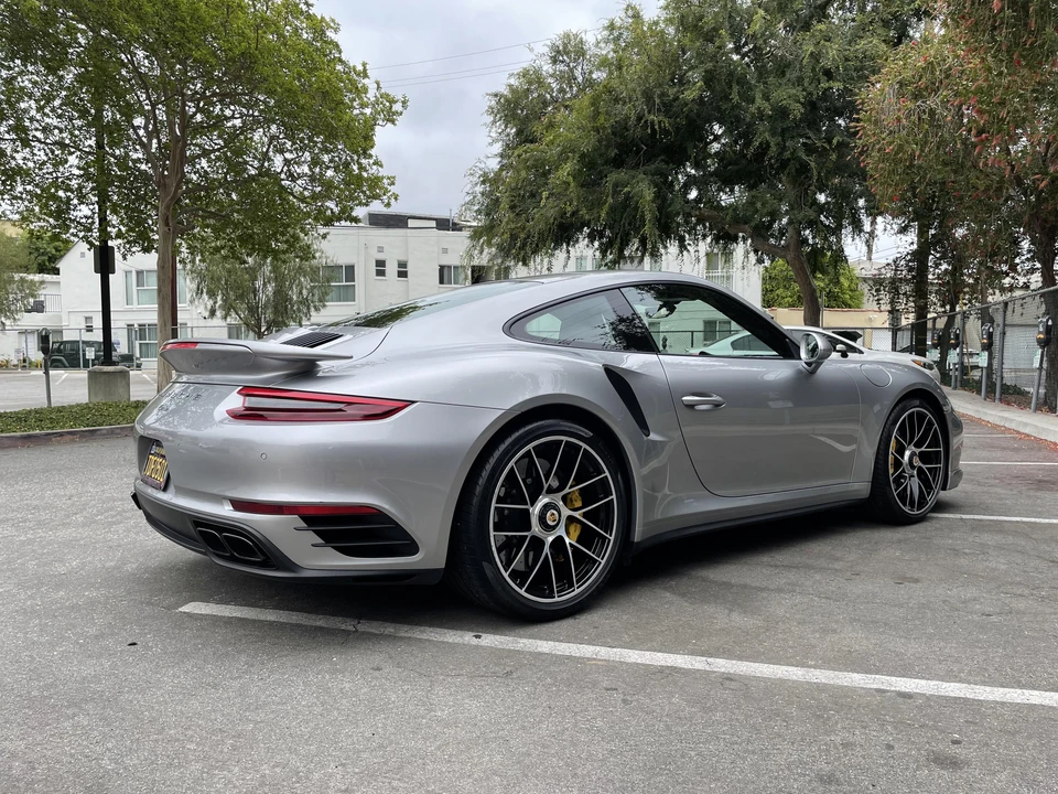 2017 Porsche 991 Turbo - Image 8 of 31