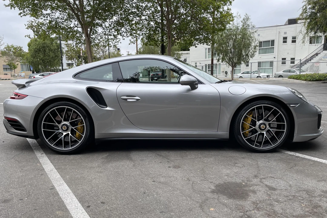 2017 Porsche 991 Turbo - Image 3 of 31