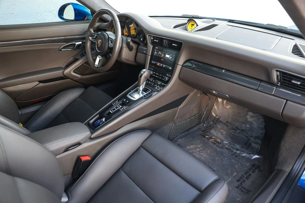 2017 Porsche 991 Turbo S - Image 23 of 31