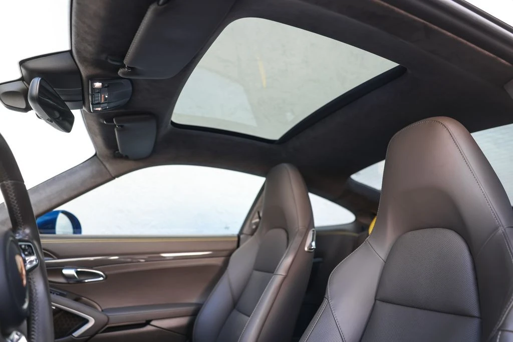 2017 Porsche - Image 31 of 31