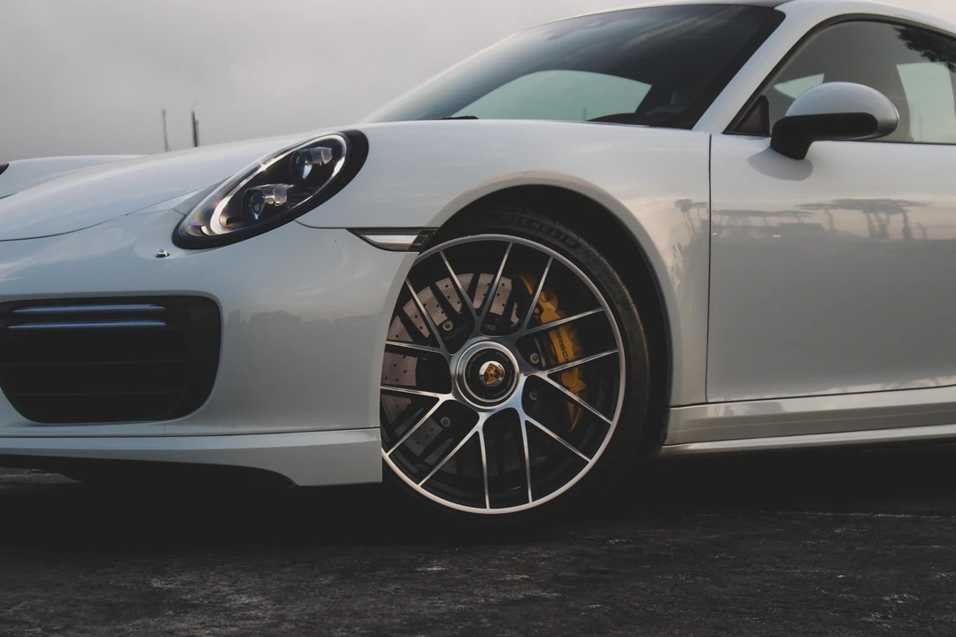2017 Porsche 991 Turbo - Image 19 of 31