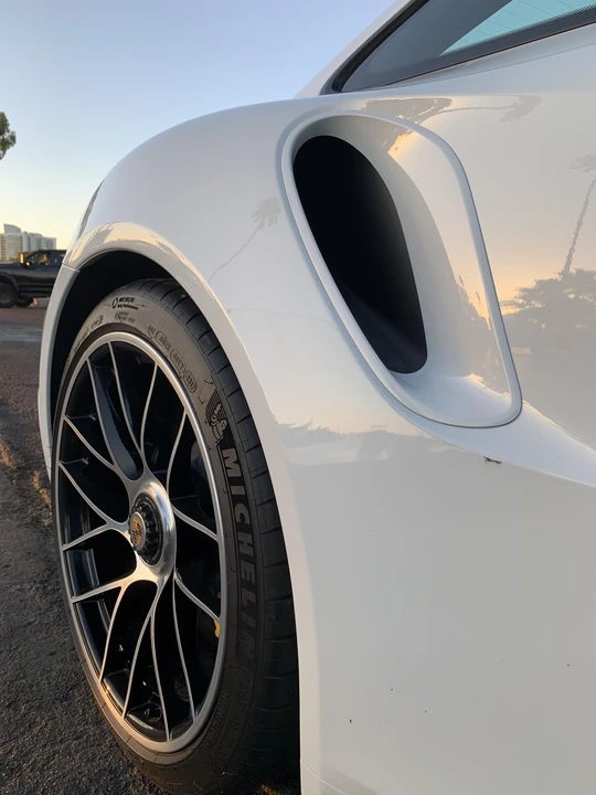 2017 Porsche 991 Turbo - Image 26 of 31