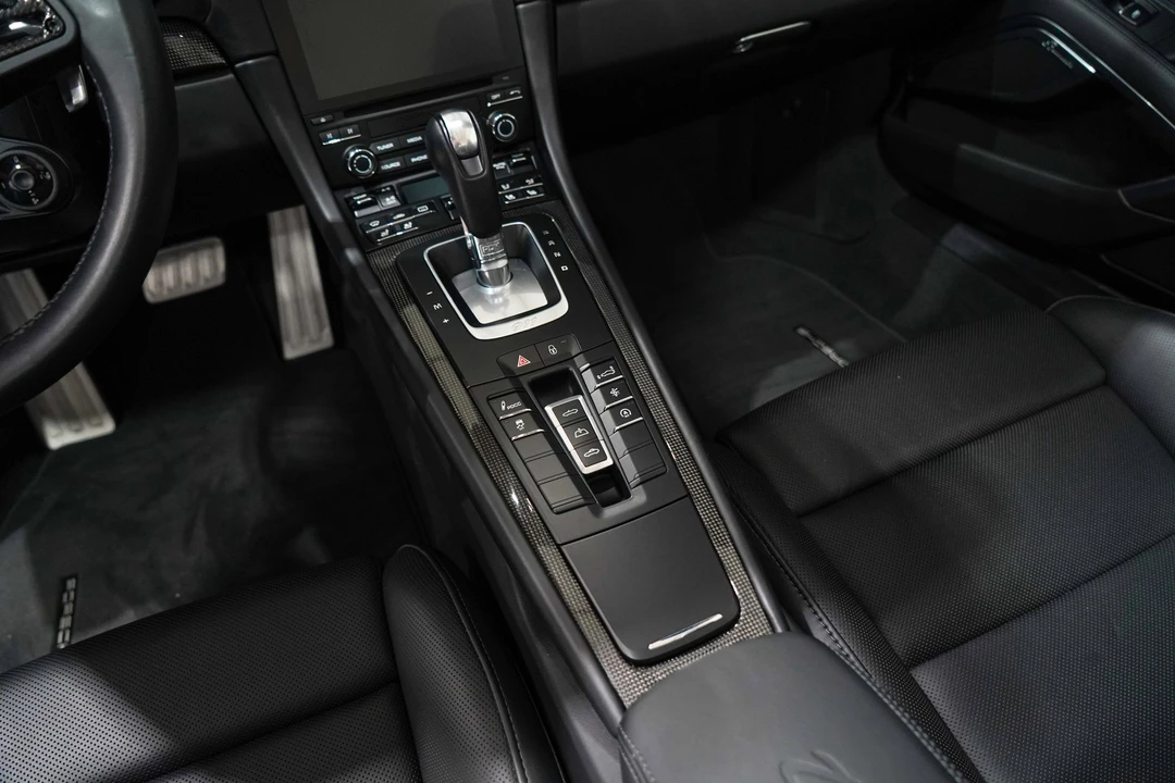 2017 Porsche 991 Turbo S - Image 13 of 31