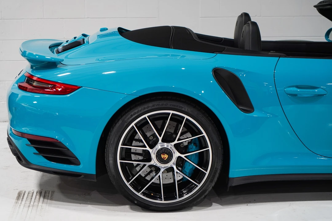 2017 Porsche 991 Turbo S - Image 23 of 31