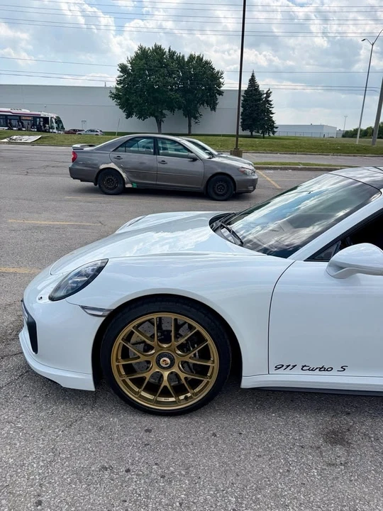 2017 Porsche 991 Turbo S - Image 14 of 19