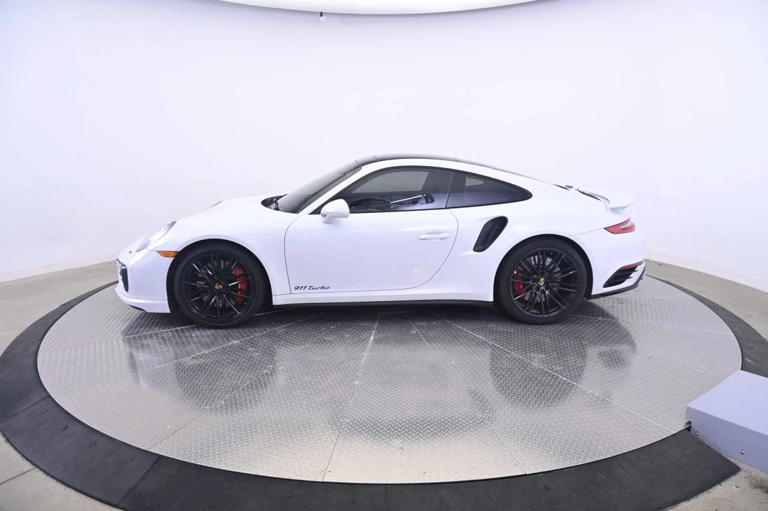 2017 Porsche 991 Turbo - Image 2 of 5
