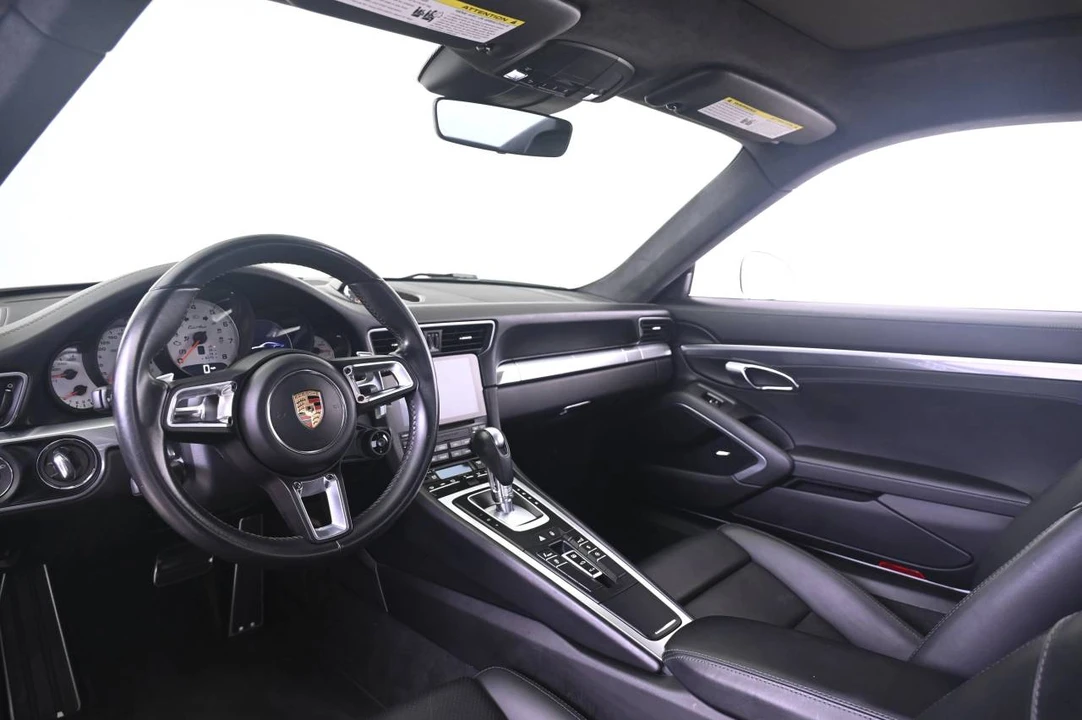 2017 Porsche 991 Turbo - Image 4 of 5