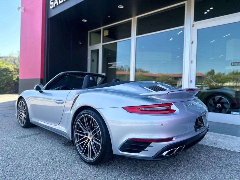 2017 Porsche 991 Turbo - Image 8 of 21