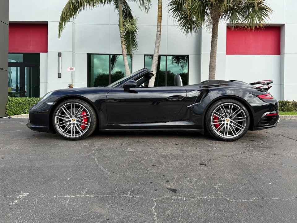 2017 Porsche 991 Turbo - Image 17 of 21