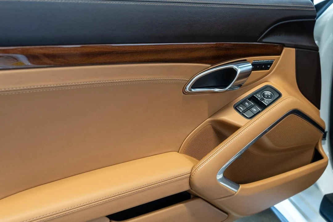 2017 Porsche 991 Turbo - Image 14 of 21