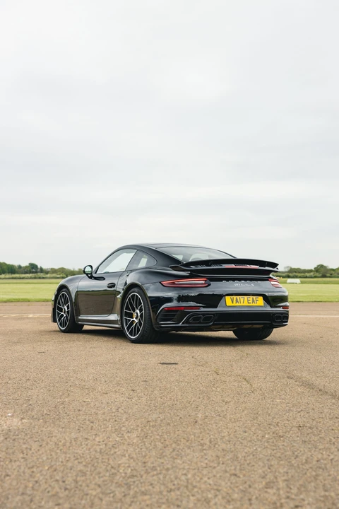 2017 Porsche 991 Turbo S - Image 11 of 31