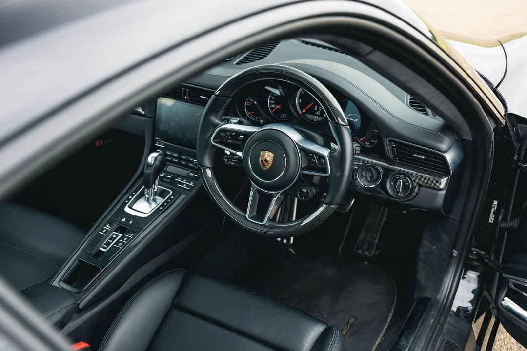 2017 Porsche 991 Turbo S - Image 4 of 31