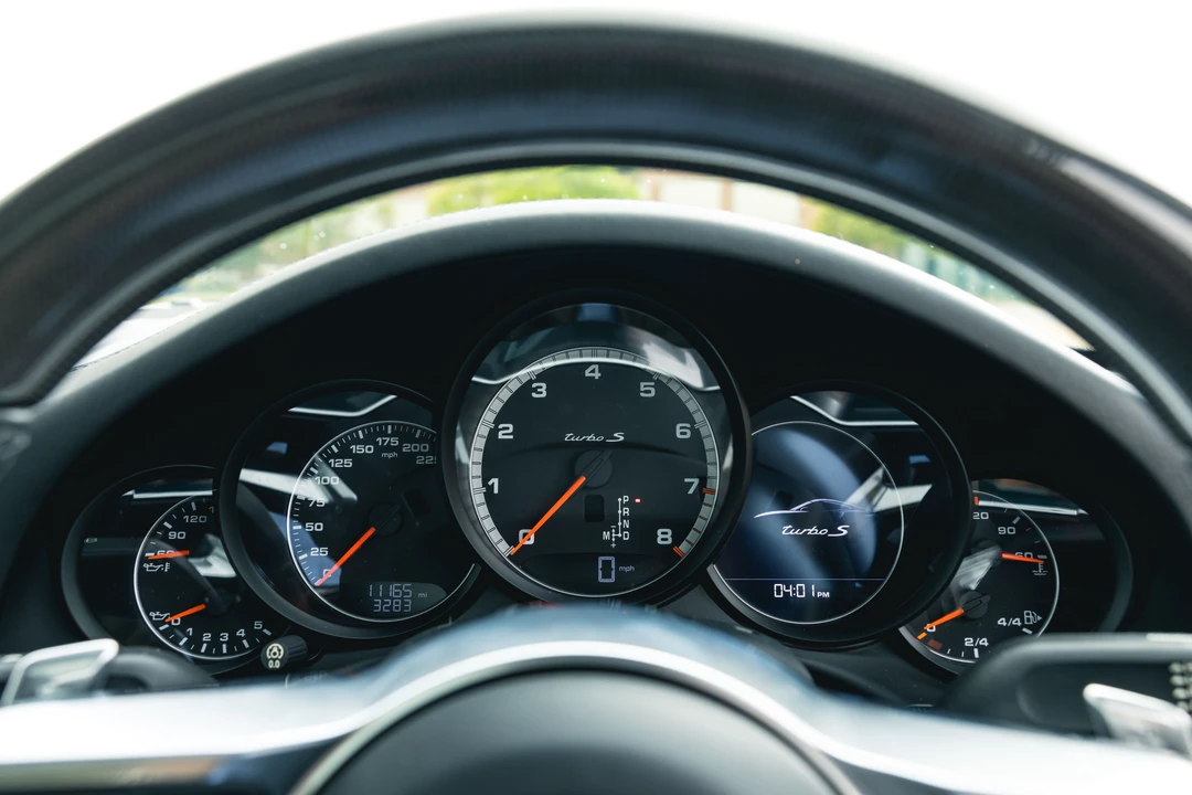 2017 Porsche 991 Turbo S - Image 27 of 31
