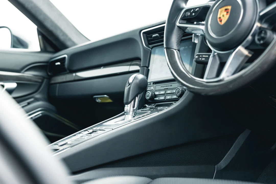 2017 Porsche 991 Turbo S - Image 22 of 31