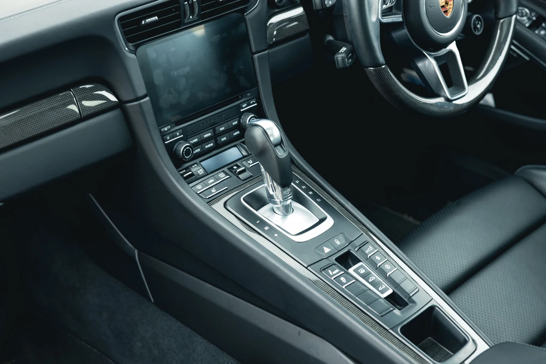 2017 Porsche 991 Turbo S - Image 17 of 31
