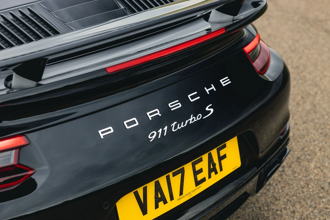 2017 Porsche 991 Turbo S - Image 8 of 31