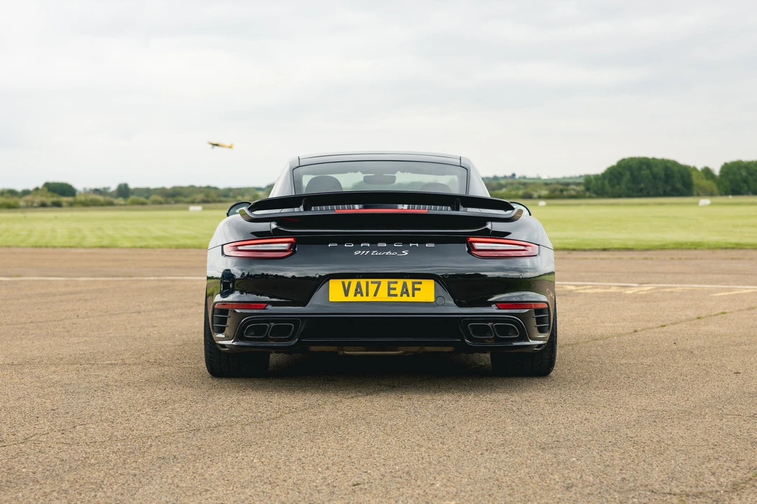 2017 Porsche 991 Turbo S - Image 9 of 31