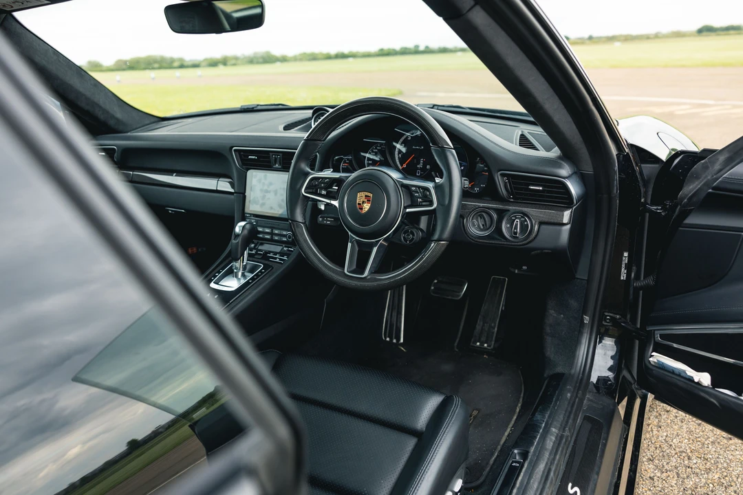 2017 Porsche 991 Turbo S - Image 3 of 31