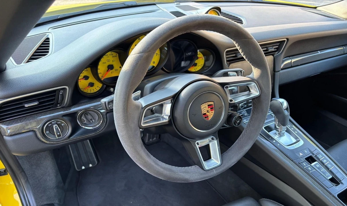 2017 Porsche 991 Carrera - Image 5 of 20