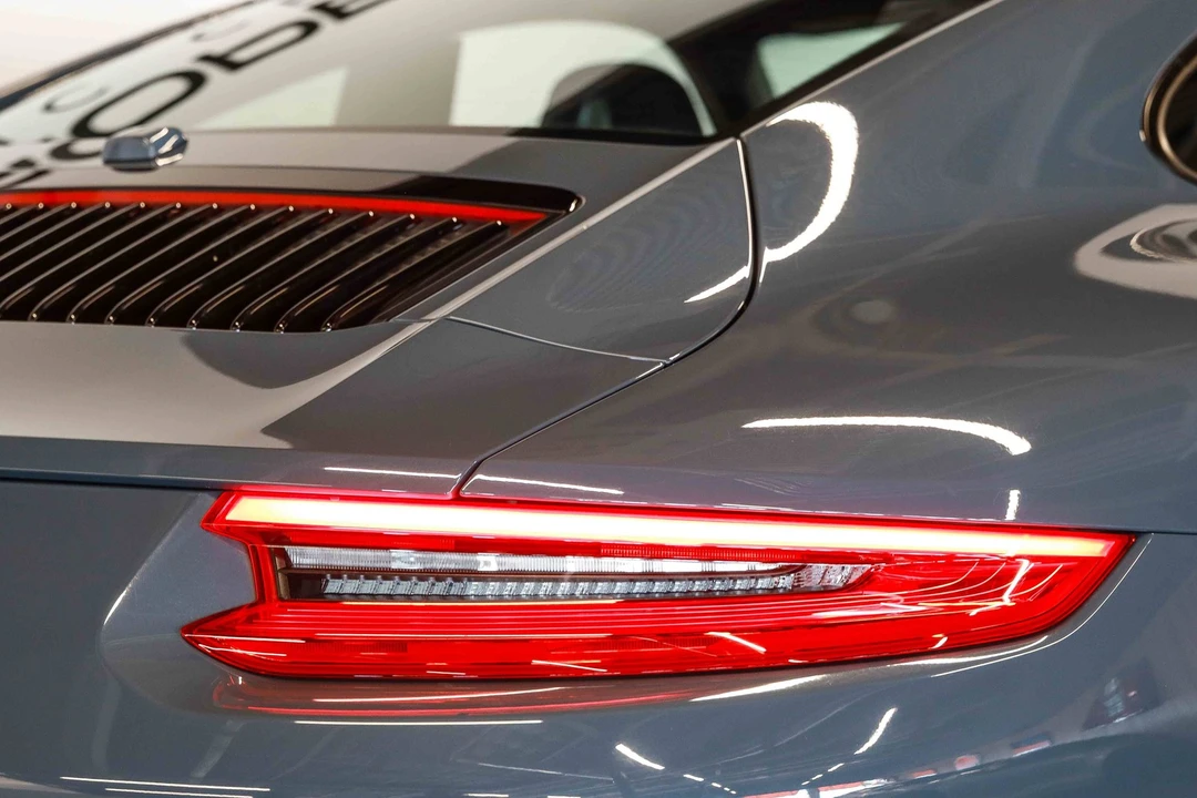 2017 Porsche 991 Carrera - Image 22 of 31