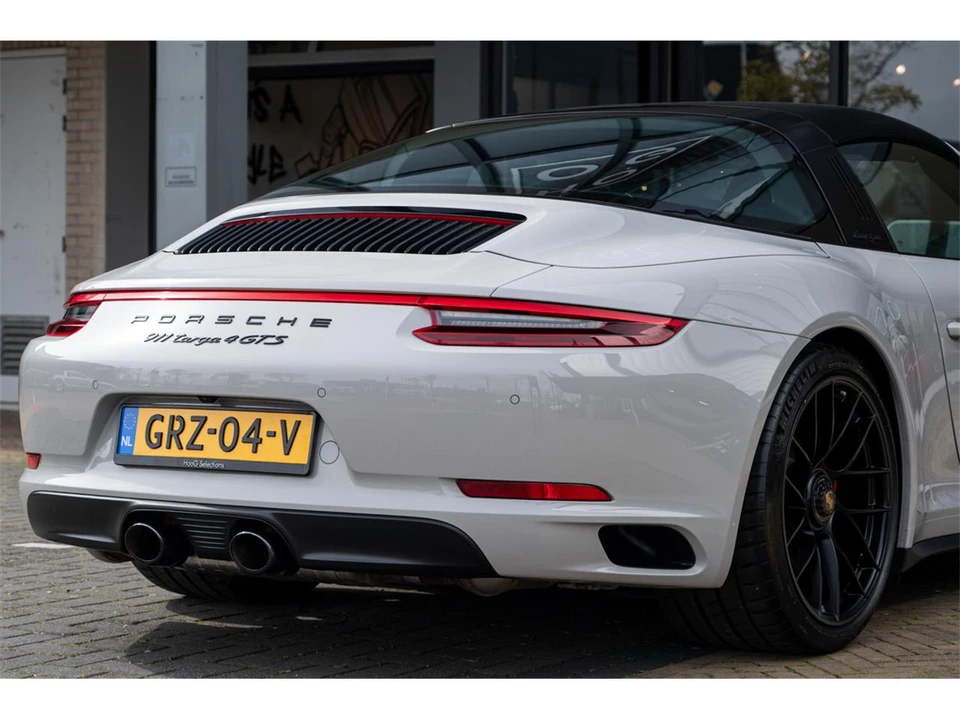 2017 Porsche 991 Carrera - Image 4 of 10