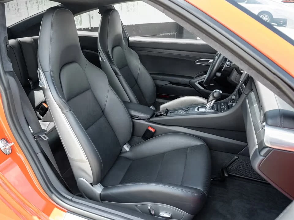 2017 Porsche 911 - Image 9 of 9