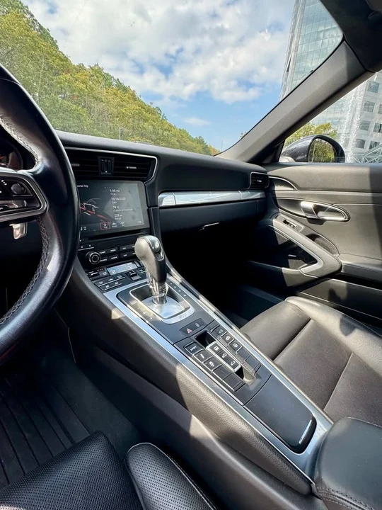 2017 Porsche 991 Carrera - Image 12 of 18