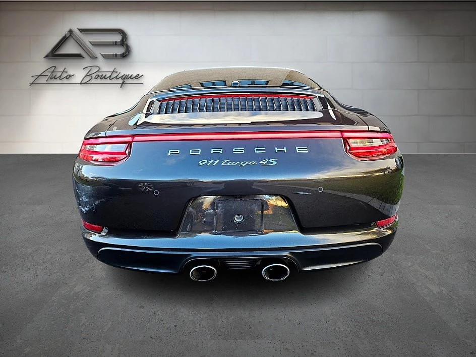 2017 Porsche 991 Targa 4 & 4S - Image 9 of 20