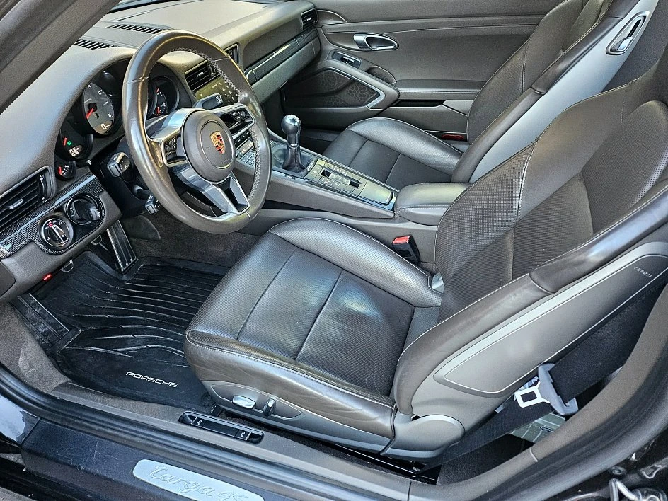 2017 Porsche 991 Targa 4 & 4S - Image 11 of 20