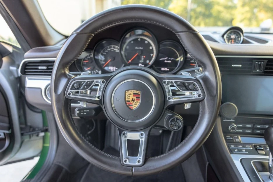 2017 Porsche 991 Turbo - Image 5 of 8