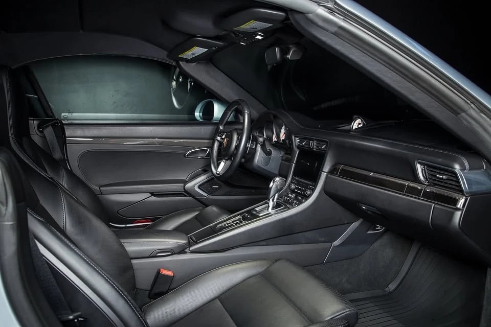 2017 Porsche 991 Turbo - Image 19 of 20