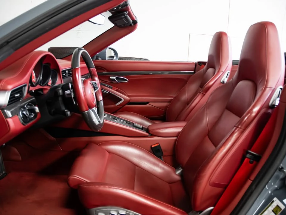 2017 Porsche 991 Turbo - Image 10 of 17