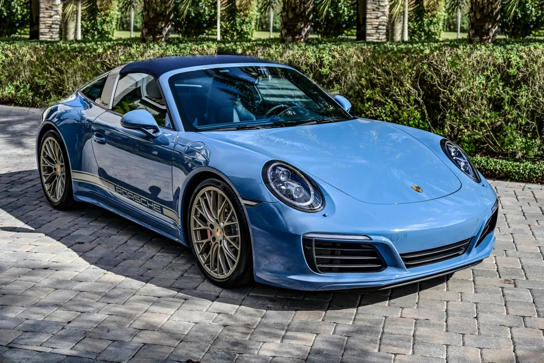 2017 Porsche 991 Targa 4 & 4S - Image 4 of 6
