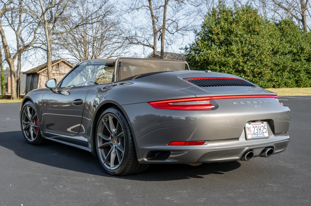 2017 Porsche 991 Carrera 4S - Image 5 of 6