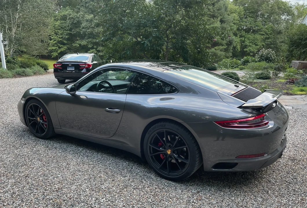 2017 Porsche 991 Carrera - Image 5 of 6