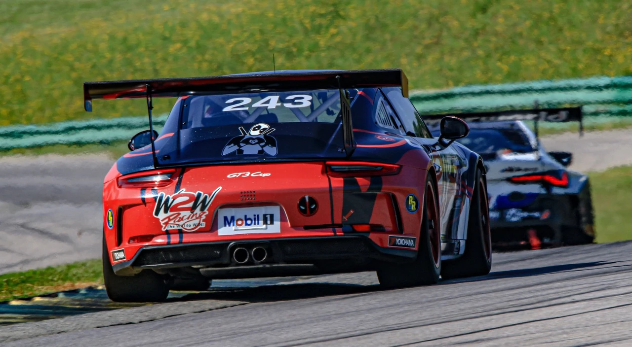 2017 Porsche 991 GT3 - Image 7 of 7