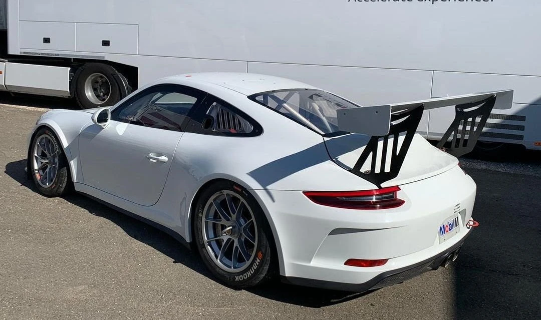 2017 Porsche 991 GT3 - Image 3 of 6