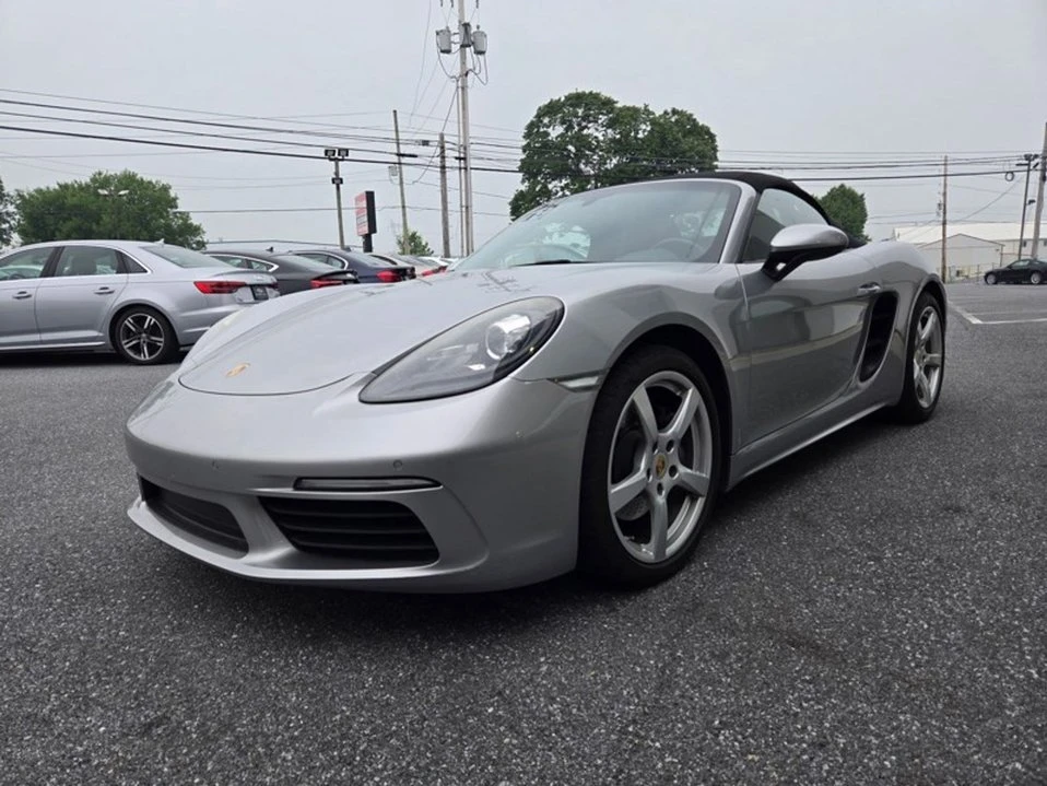 2017 Porsche 718 Boxster - Image 15 of 20