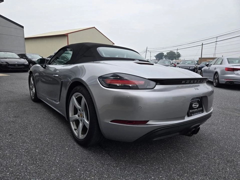 2017 Porsche 718 Boxster - Image 13 of 20