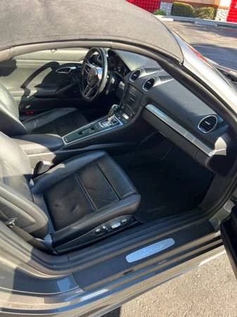 2017 Porsche 718 Boxster - Image 16 of 18