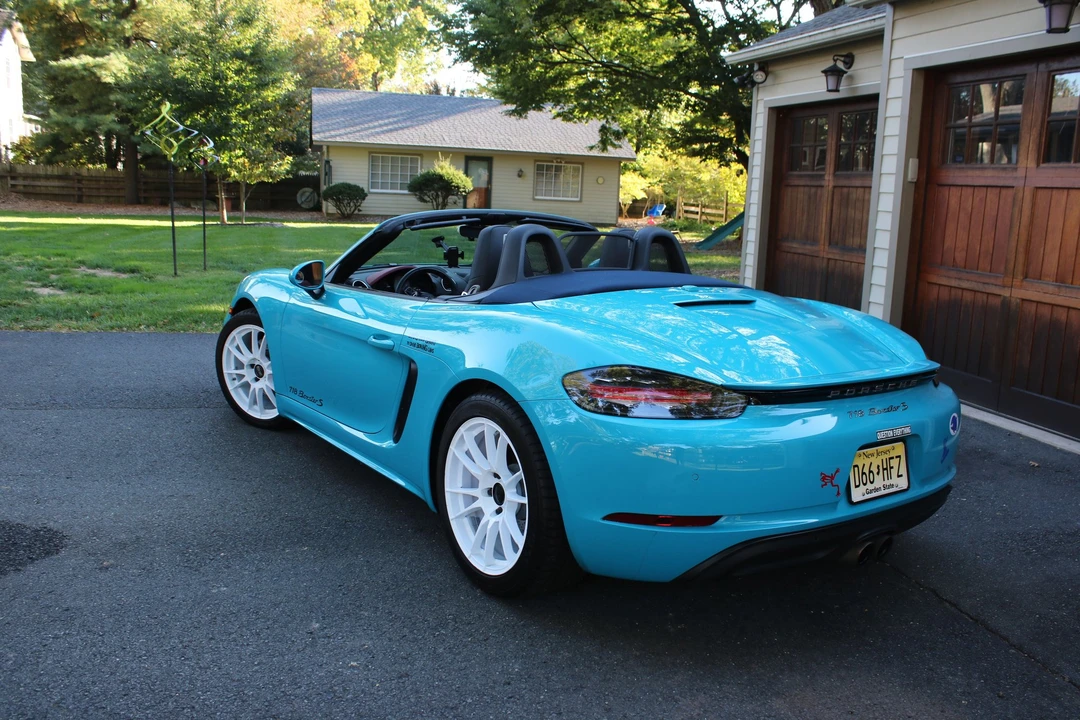 2017 Porsche 718 Boxster - Image 2 of 8