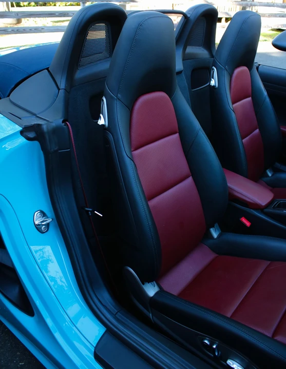 2017 Porsche 718 Boxster - Image 5 of 8