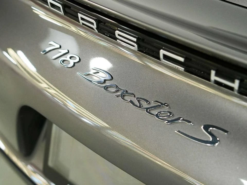 2017 Porsche 718 Boxster S - Image 17 of 20