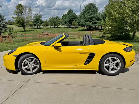 2017 Porsche Boxster Convertible 2D